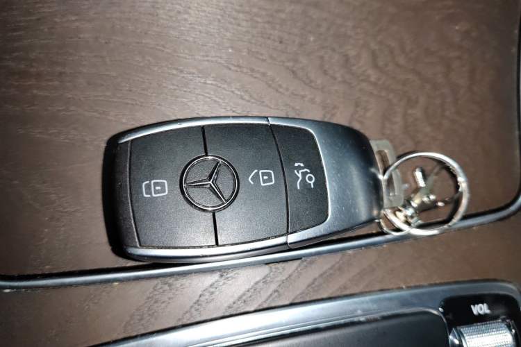 Used Mercedes-Benz GLC 2020 GLC 300 L 4MATIC Dynamic Edition
