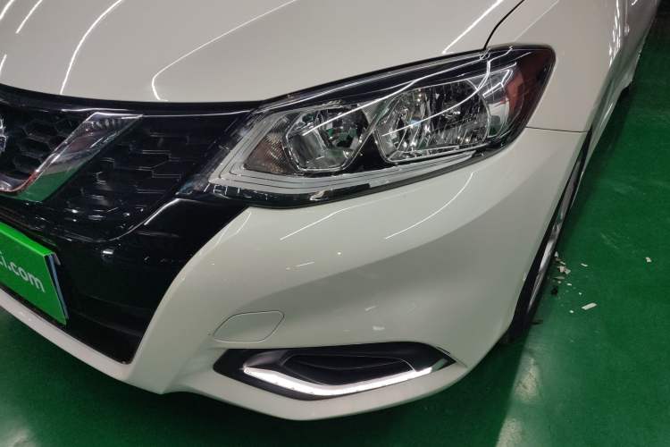 Used Nissan Tiida 2021 1.6L CVT Cool Edition
