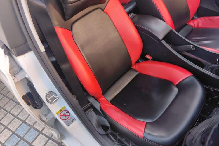 Used Volkswagen Santana 2016 1.4L Manual Fashion Edition
