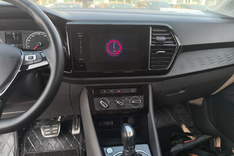 Used Jetta VS5 2019 280TSI Automatic Enjoyment Model
