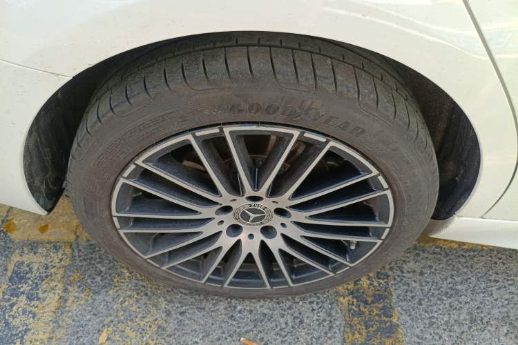 Used Mercedes-Benz C-Class 2024 Restyled C-Class 260 L Sport Edition
