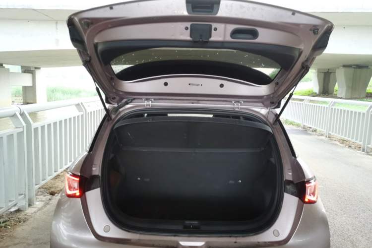 Used BYD Dolphin 2021 405 km Fashion Edition
