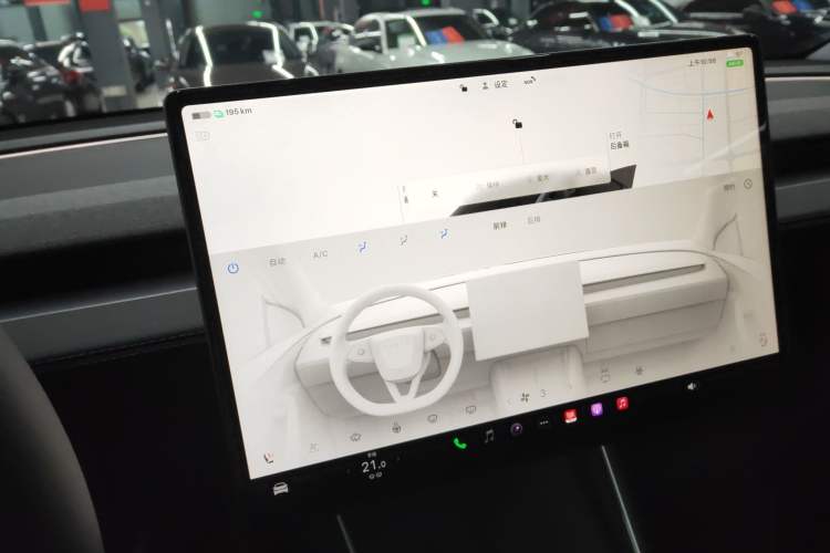 Used Tesla Model Y 2025 Rear-Wheel-Drive Version
