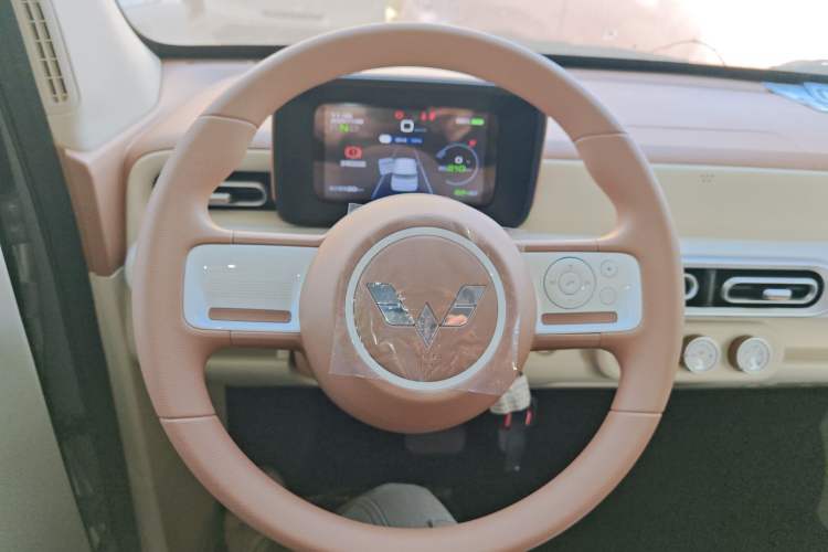 Used Wuling Hongguang MINIEV 2024 3rd Generation 215km Youth Edition