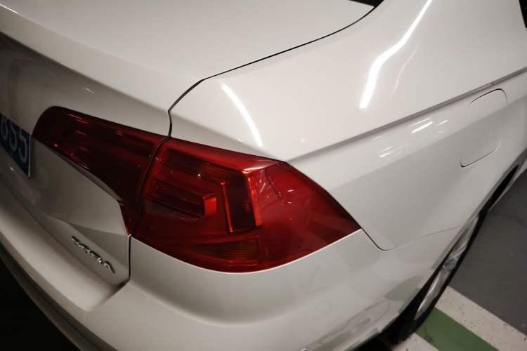 Used Volkswagen Bora 2016 1.6L Automatic Fashion Model
