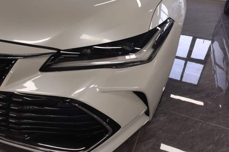 Used Toyota Avalon 2022 Dual-Engine 2.5L Luxury Edition