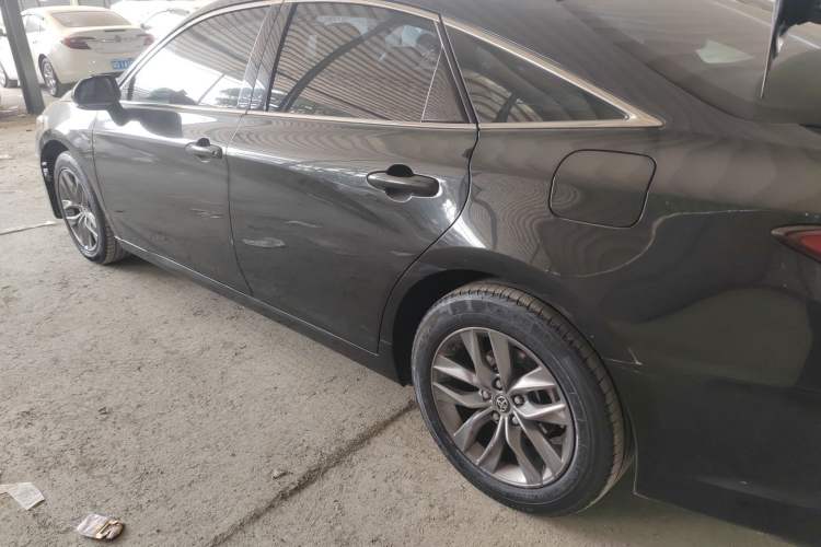 Used Toyota Avalon 2019 2.0L Ambition Edition China VI
