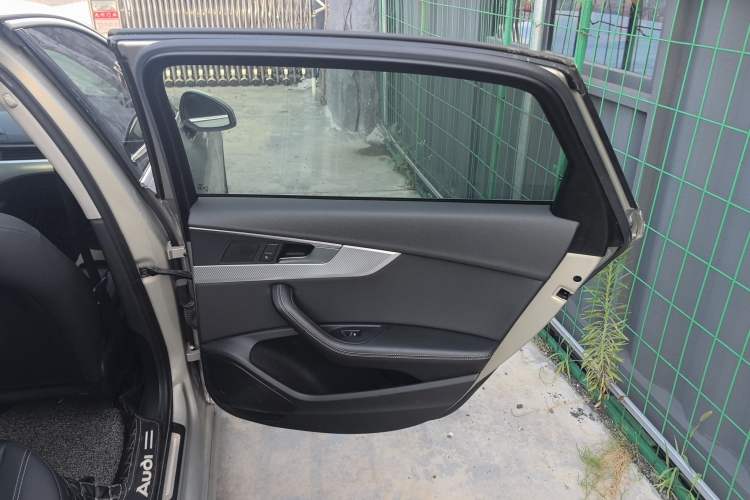 Used Audi A4L 2020 40 TFSI Fashion Dynamic Model
