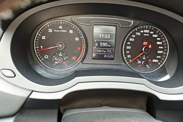 Used Audi Q3 2016 35 TFSI quattro all-wheel drive special edition
