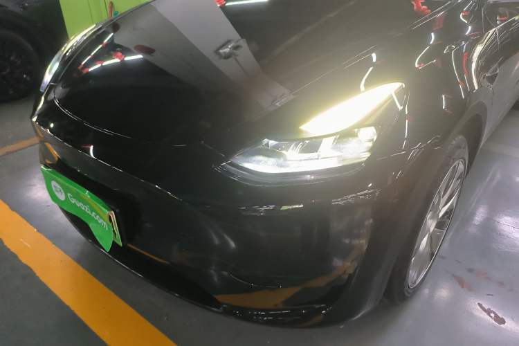 Used Tesla Model Y 2022 Rear-Wheel-Drive Version
