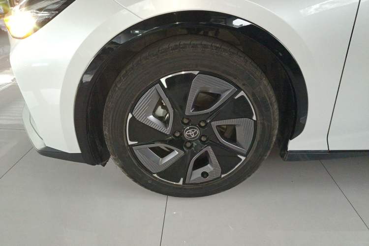 Used Toyota bZ3 2024 517 km Elite PRO