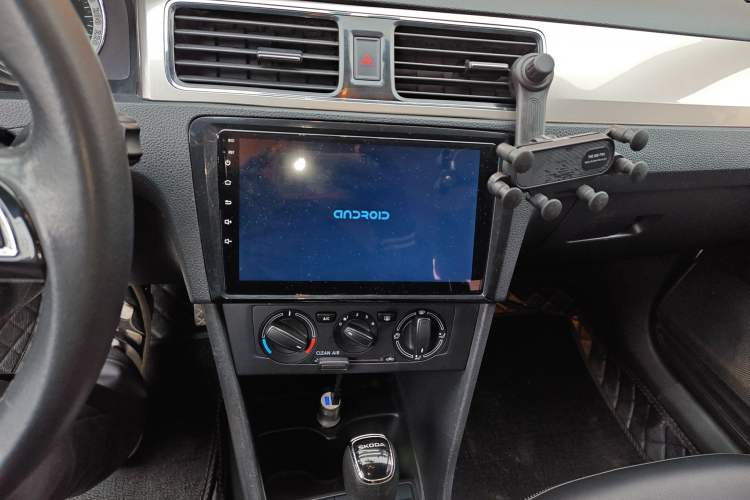 Used Skoda Rapid 2019 1.5L Automatic Comfort Edition China VI Standard