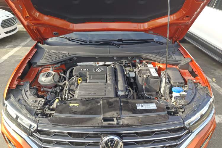 Used Volkswagen T-ROC 2020 230TSI DSG Two-Wheel Drive Advanced Version