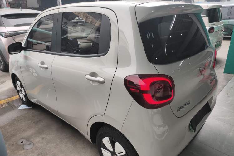 Used Wuling Hongguang MINIEV 2025 Four-Door Version Premium Edition
