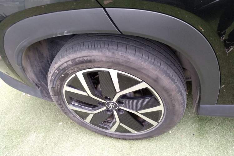 Used BYD Song L DM-i 2025 Intelligent Driving Version 160 km Beyond-Range Type