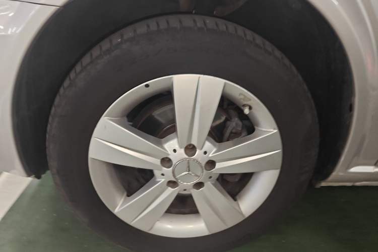 Used Mercedes-Benz Viano 2013 3.5L Dynamic Edition
