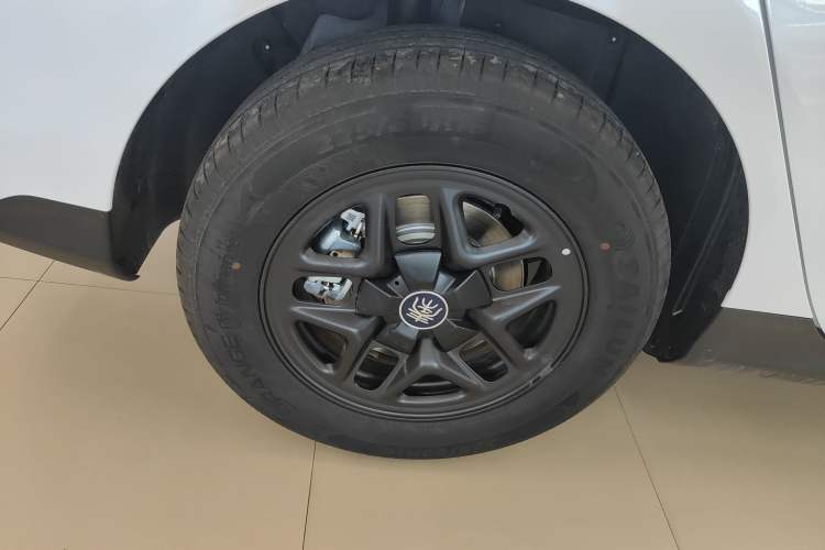 Used BYD Qin PLUS 2025 DM-i Smart Drive 55KM Leading Model
