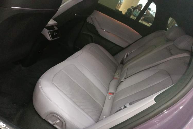 Used Nio EC6 2024 75 kWh