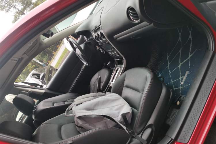 Used Mazda Mazda 6 2015 2.0L Automatic Luxury Version
