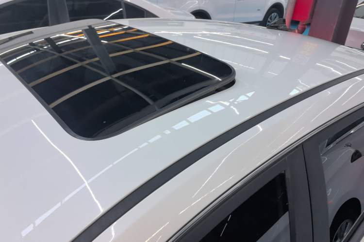 Used Dongfeng Aeolus Yixuan 2021 230T Automatic Zuiying Knight Edition
