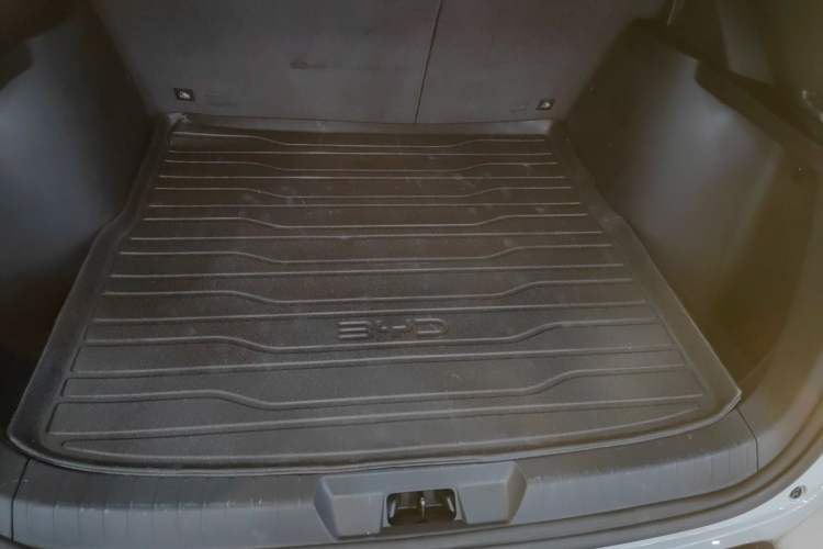 Used BYD Song PLUS New Energy 2025 DM-i Intelligent Driving 160KM Flagship Model
