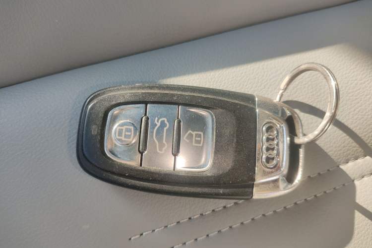 Used Audi A6L 2014 TFSI Standard Model
