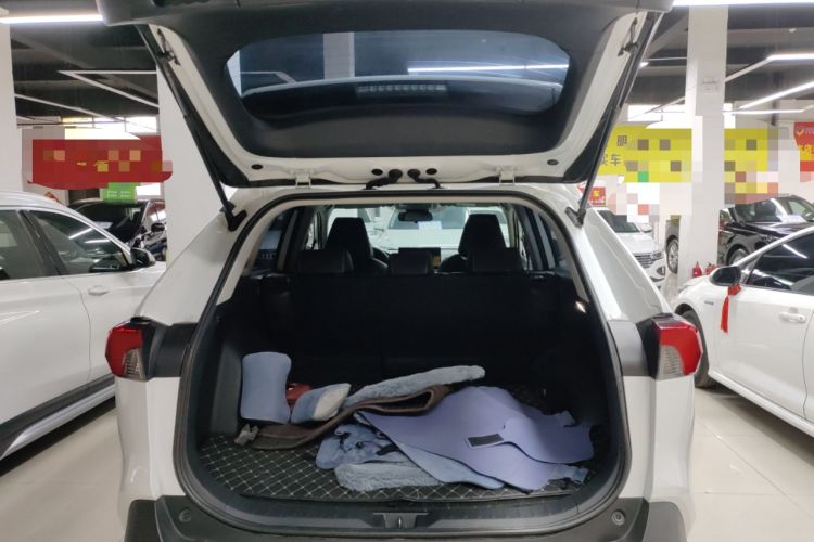 Used Toyota RAV4 2023 2.0L CVT Two-Wheel Drive Urban Edition
