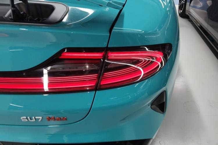 Used  SU7 2024 Four-Wheel Drive Ultra-Long Range Advanced Intelligent Driving Max Edition
