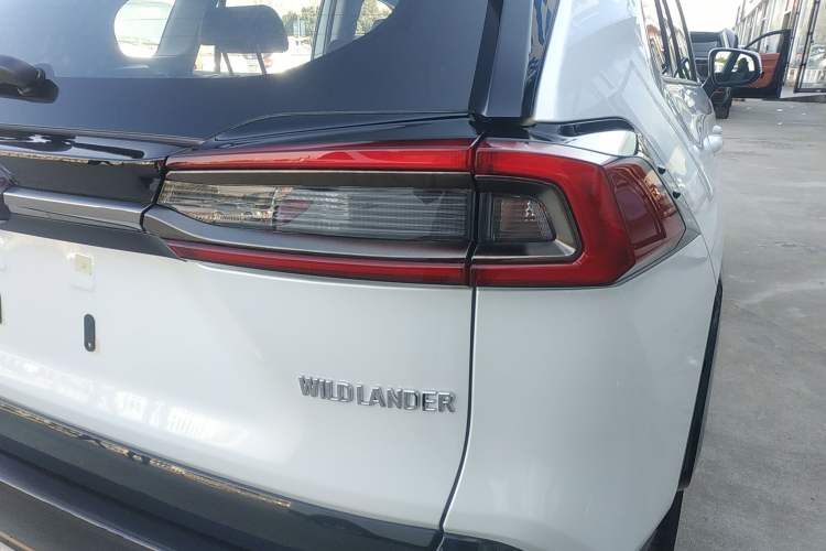 Used Toyota Wildlander 2024 2.0L CVT Two-Wheel Drive Urban Edition
