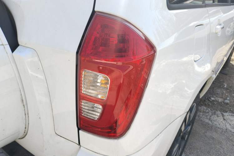 Used Chery Tiggo 3 2016 1.6L Manual ZhiShang Edition
