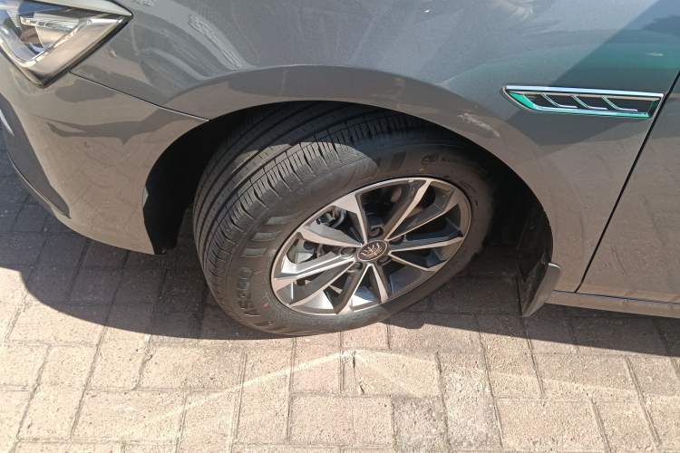 Used BYD Qin PLUS 2024 HONOR Edition DM-i 55KM Leading Model
