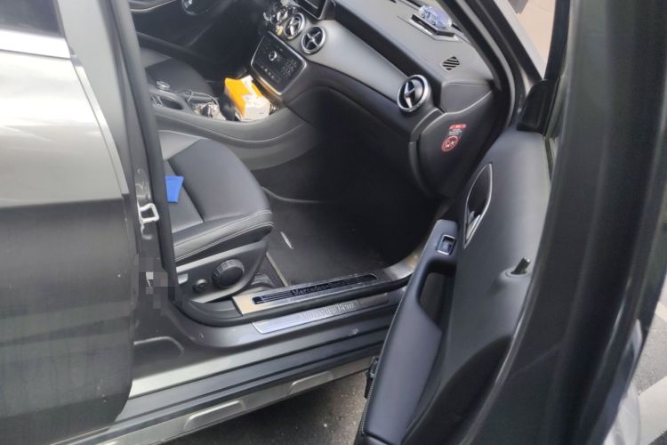 Used Mercedes-Benz GLA 2015 GLA 200 Fashion Model
