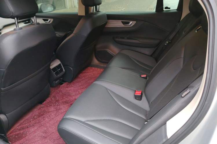 Used Hongqi E-QM5 2024 610 km PLUS
