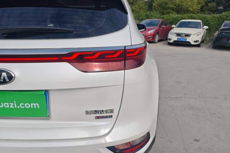 Used Kia KX5 2019 1.6T Automatic Two-Wheel Drive Luxury Edition
