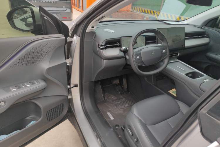 Used XPeng G6 2025 625 Long-Range Max Tech Edition