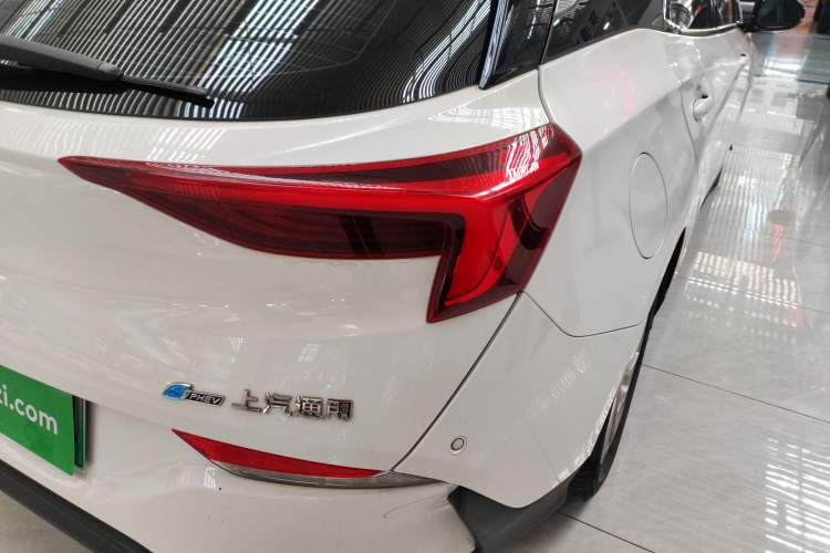 Used Buick Velite 6 2020 Plug-in Hybrid Connected Fashion Model
