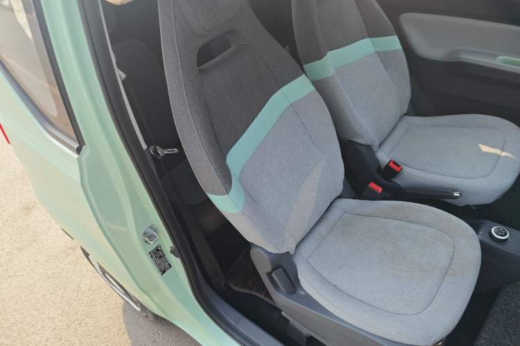 Used Wuling Hongguang MINIEV 2021 Macaron Fashion Model Lithium Iron Phosphate