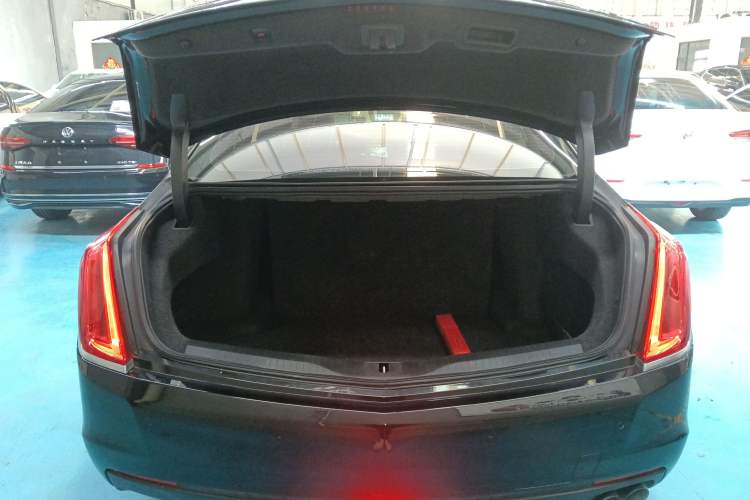 Used Cadillac CT6 2016 28T Luxury Model