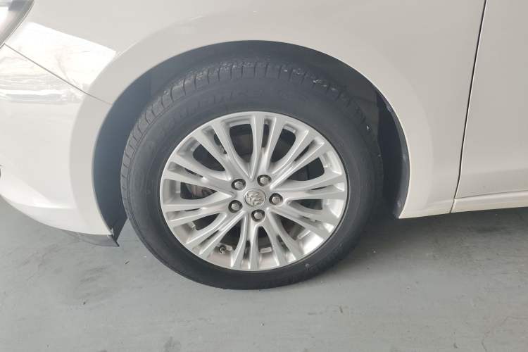 Used Buick GT 2017 15N Manual Elite Version
