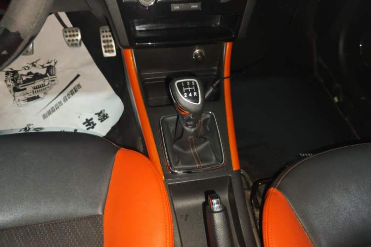 Used BAIC Senova X25 2015 1.5L Manual Elite Model