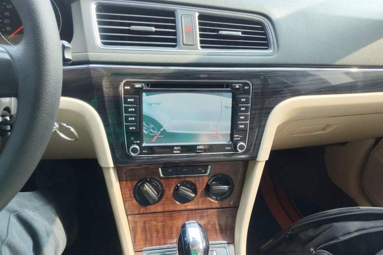 Used Volkswagen Lavida 2013 Revised Version 1.4 TSI DSG Comfort Edition