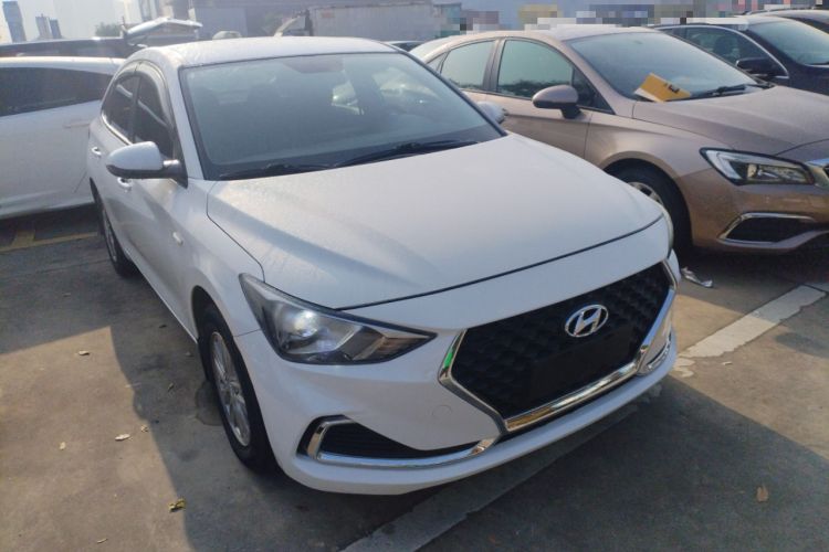 Used Hyundai Celesta 2020 1.6L Automatic GL Enjoyable Edition