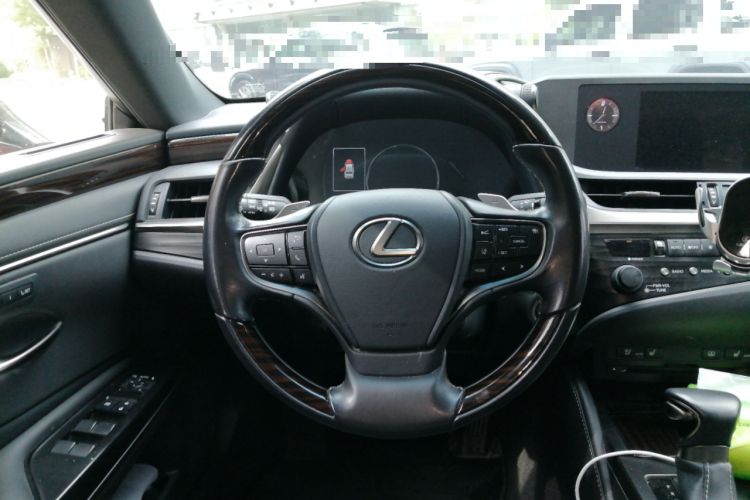 Used Lexus ES 2020 200 Luxury Edition