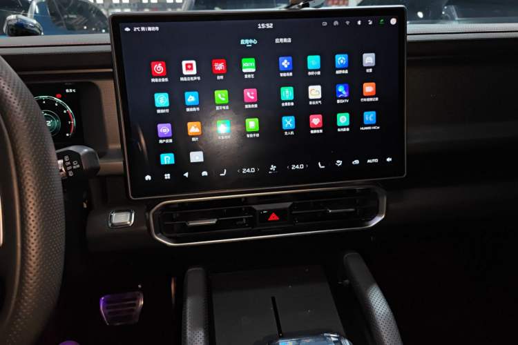 Used JETOUR Traveler 2023 2.0T All-Wheel Drive CrossPRO+