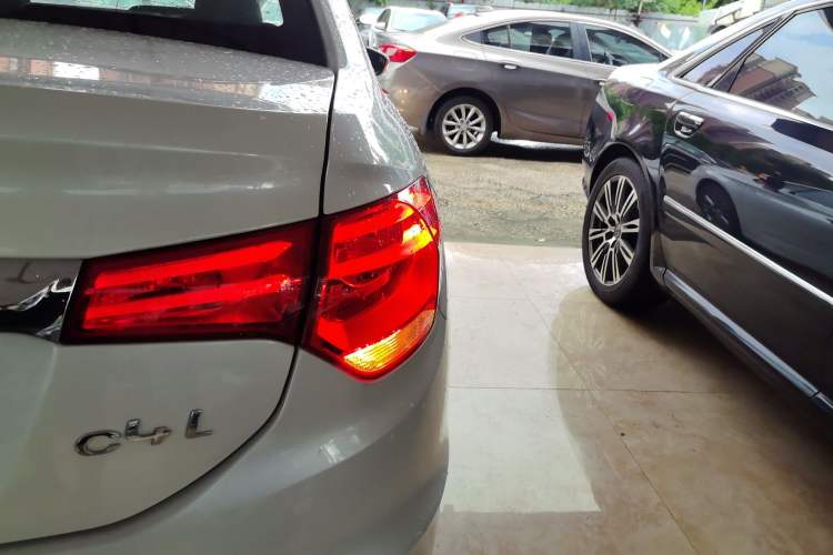 Used Citroen C4L 2015 1.8L Automatic Luxury Edition