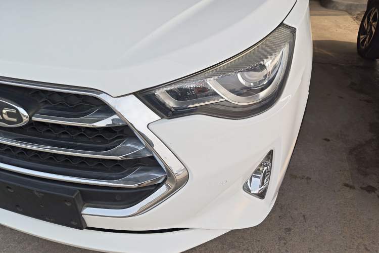 Used  Refine S3 2017 1.6L Manual Luxury Smart Model