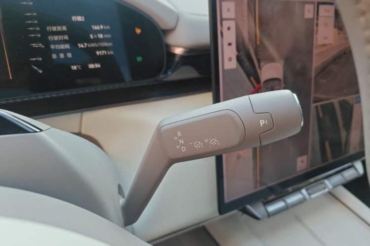 Used Zeekr 7X 2025 75 kWh Rear-Wheel Drive Intelligent Driving Version
