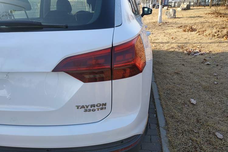 Used Volkswagen Tayron 2019 330TSI Two-Wheel-Drive Luxury Version China V Emission Standard