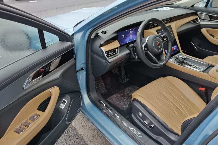 Used Hongqi H5 2023 2.0T Automatic Smart Connect Flagship Edition
