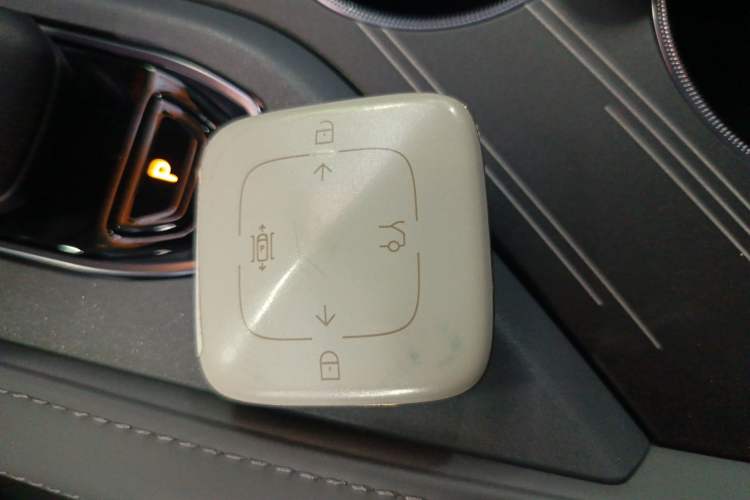 Used Zeekr 001 2025 WE Edition 100 kWh Rear-Wheel Drive
